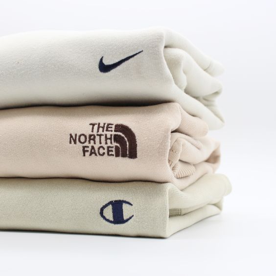 Mix 10kg TNF/NIKE & SWEATSHIRT