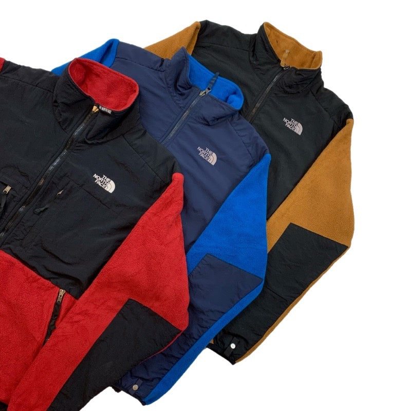 25x The North Face Fleeces