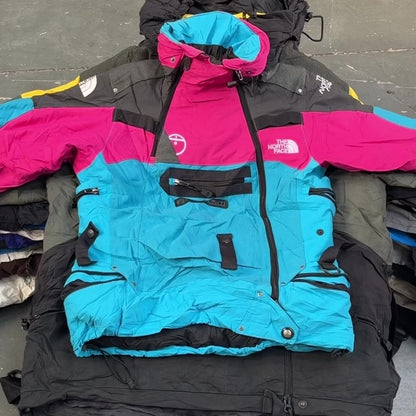 15x The North Face Jackets